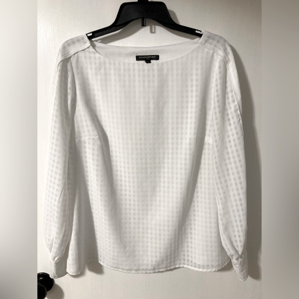 Banana Republic White Boat Neck Top